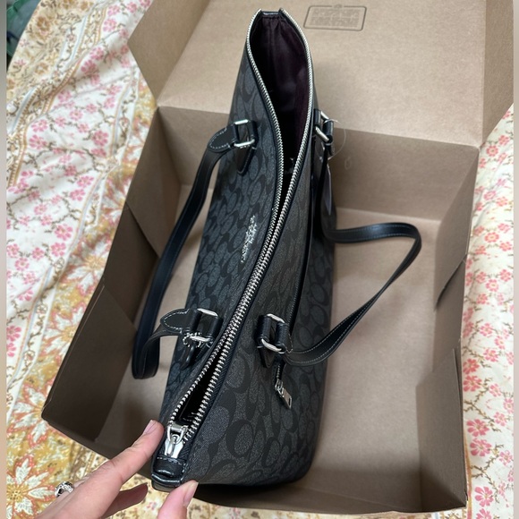 NWT Coach Graphite Black Signature Coated Canvas City Tote Shoulder Handbag - Picture 13 of 16